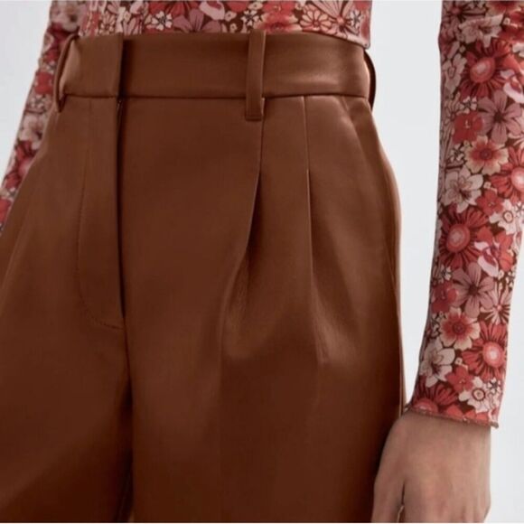 Aritzia Wilfred Effortless Pant Faux Leather Pleated Trousers Chestnut Brown 6 - Picture 3 of 8